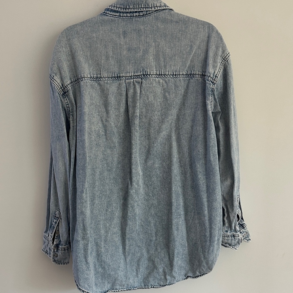 Universal Thread Washed Blue Button Down Shirt - image 3